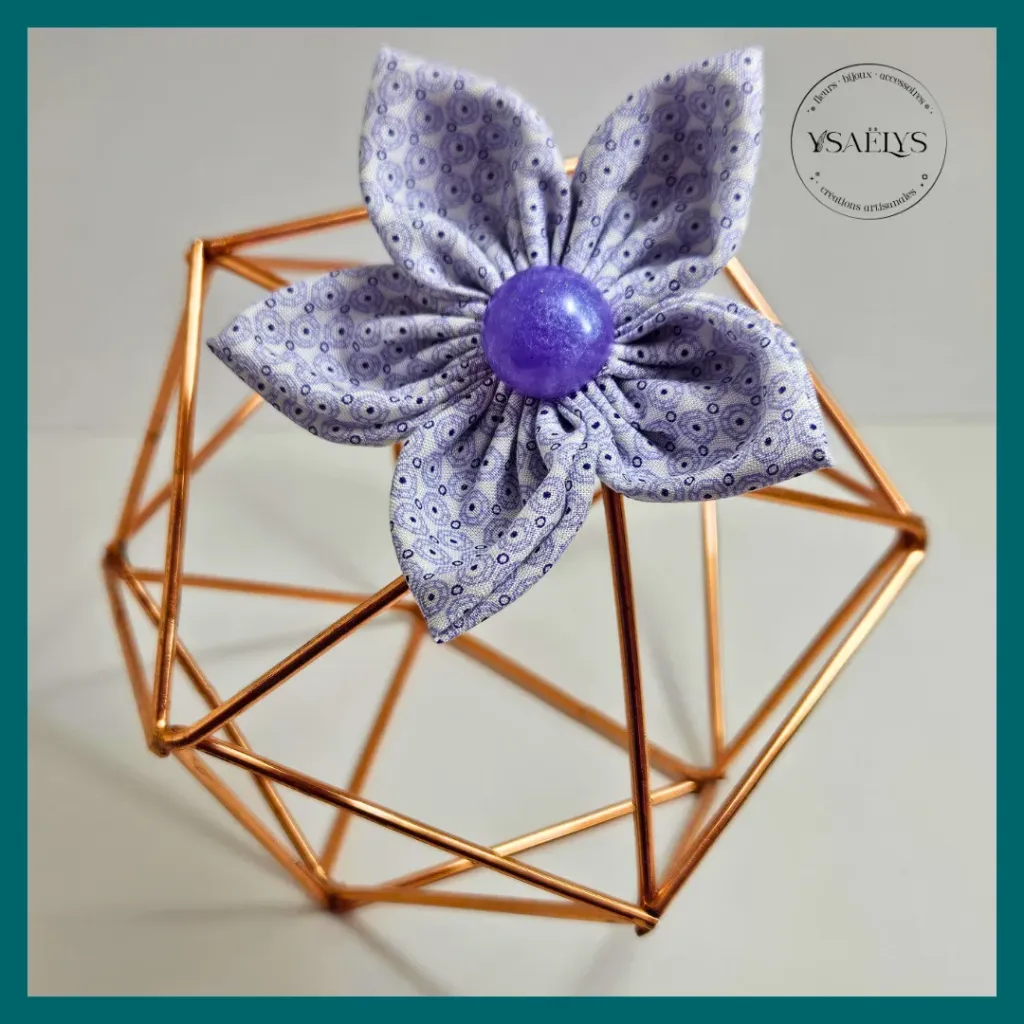 Pince à cheveux Ysaëlys Fleur Géométrique Mauve